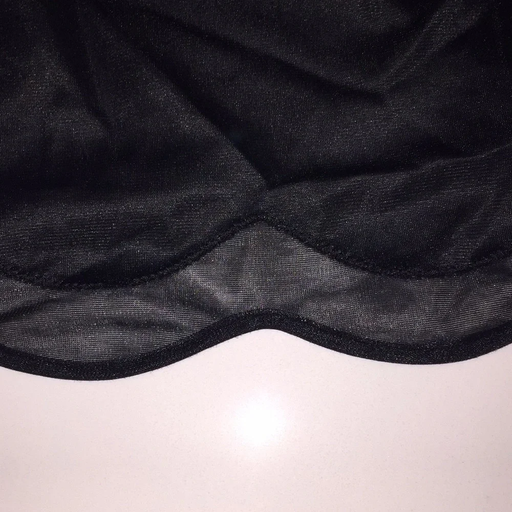 VINTAGE 50s slip black with scallop hem​ with see-through hem detail Y2K - Picture 3 of 11